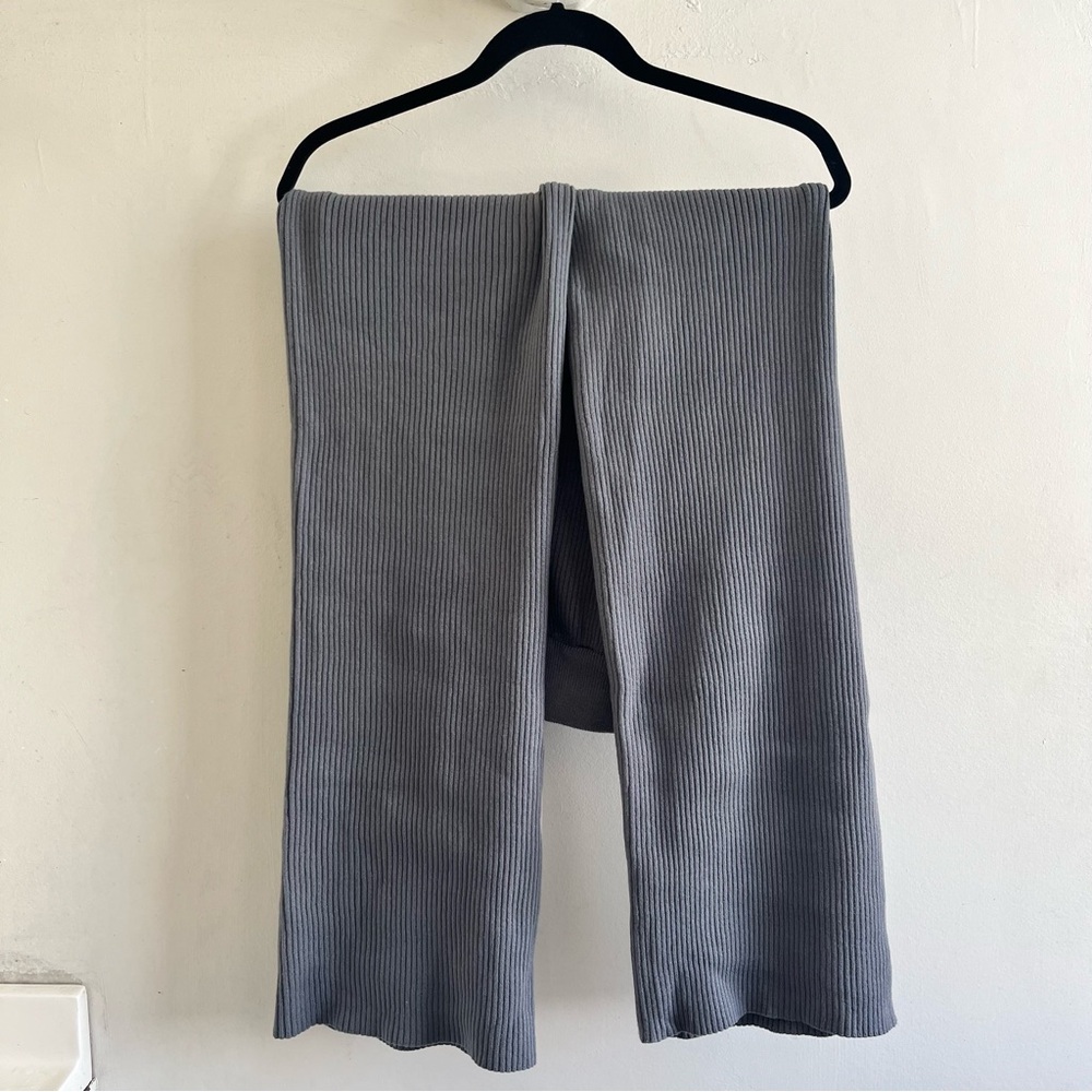 Grey Rib Knitted Pants - Picture 7 of 9